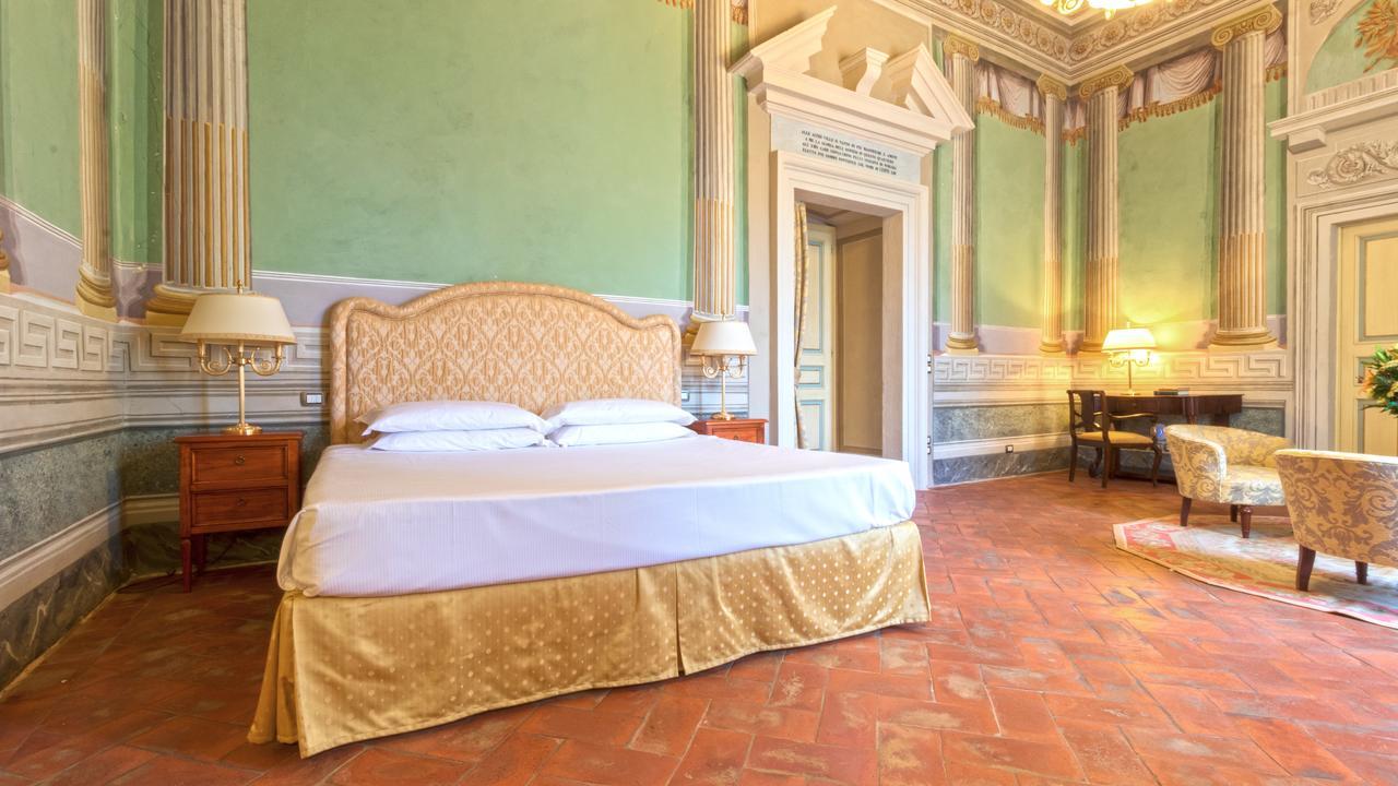 Badia Di Campoleone Villa อาเรซโซ ภายนอก รูปภาพ