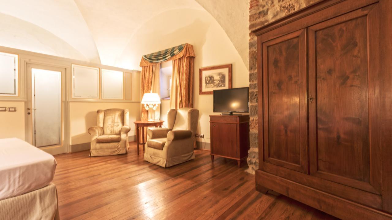 Badia Di Campoleone Villa อาเรซโซ ภายนอก รูปภาพ