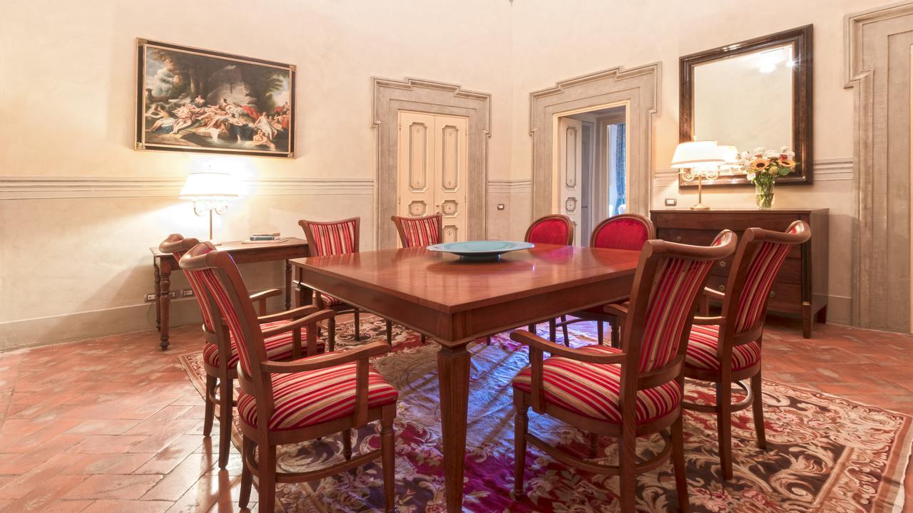 Badia Di Campoleone Villa อาเรซโซ ภายนอก รูปภาพ