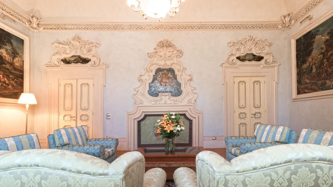Badia Di Campoleone Villa อาเรซโซ ห้อง รูปภาพ