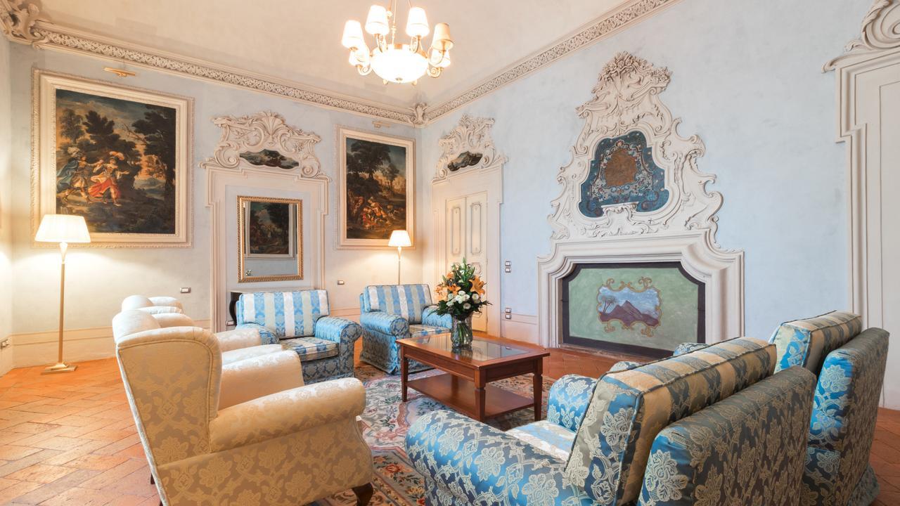 Badia Di Campoleone Villa อาเรซโซ ภายนอก รูปภาพ