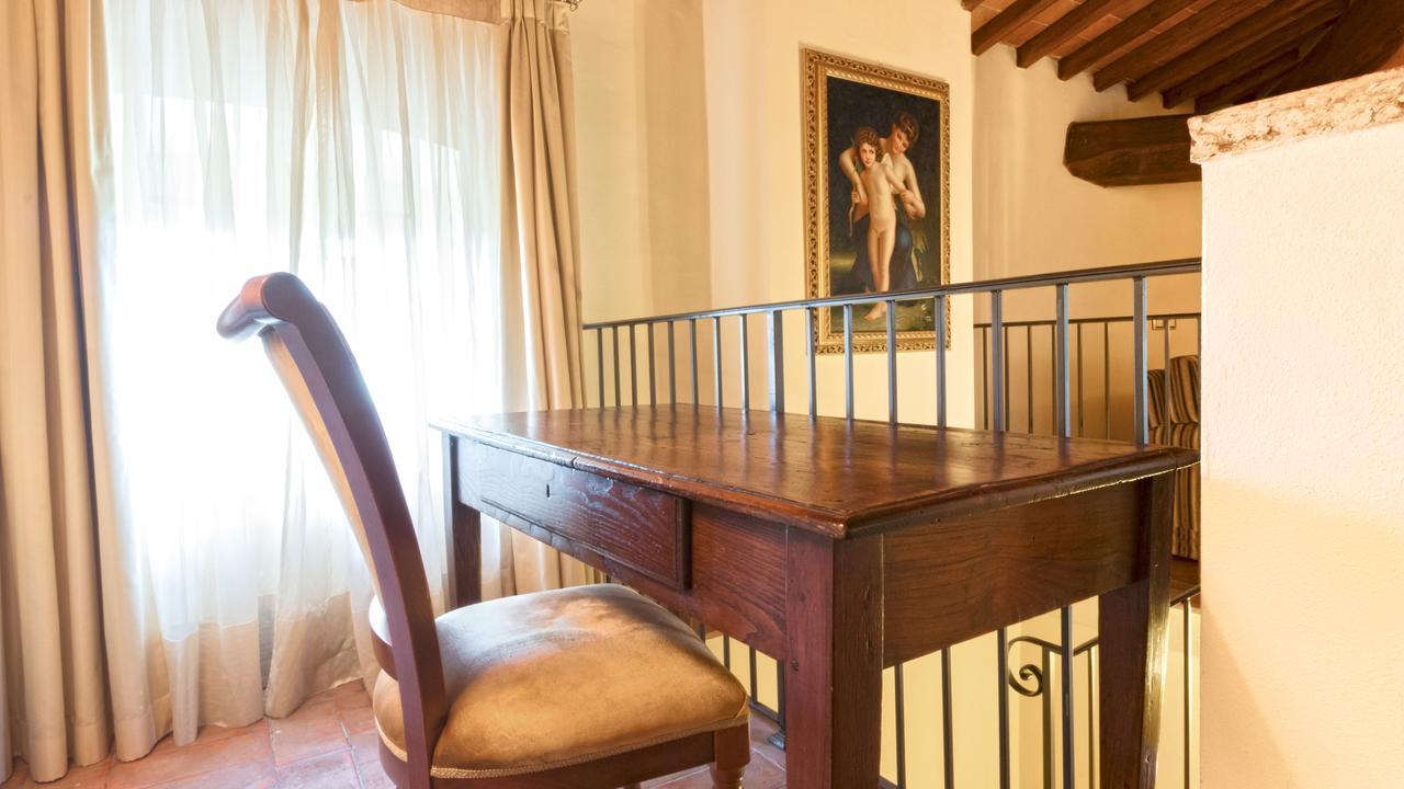 Badia Di Campoleone Villa อาเรซโซ ห้อง รูปภาพ