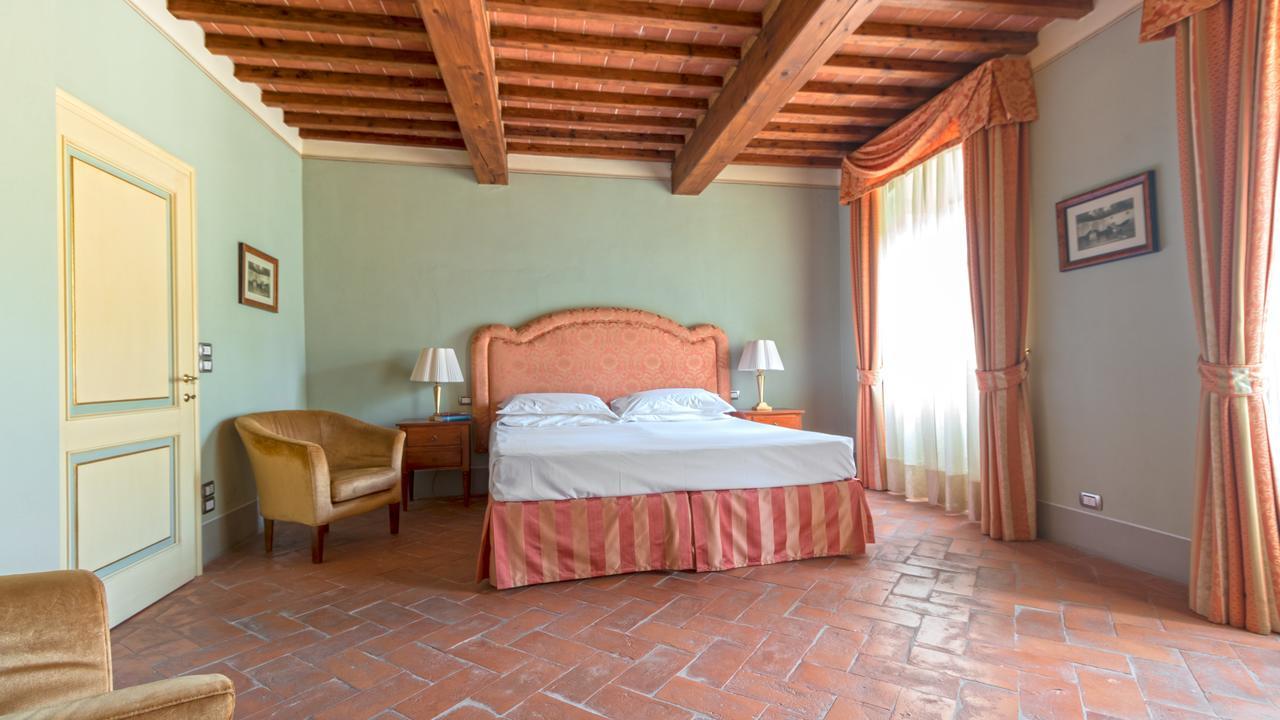 Badia Di Campoleone Villa อาเรซโซ ห้อง รูปภาพ